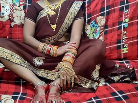 भाभी को सुहागरात वाली दिन पति से पहले देवर ने चोदा mrswhite xnxx