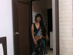 Indian Sex Videos Of Dabbler Pornstar Babe Lily Singh xxx videos bathing indian