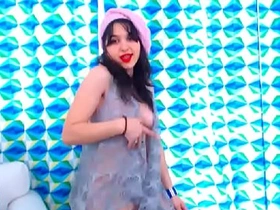 LittleTeenBB Riley striptease, shows off her body, tits hd xxx foto