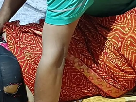 Horny Desi Wife Fucking in Sharee xtra small xnxx