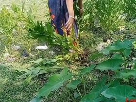 Bengali Bhabi Sex With Feaild&lpar;Official video By Localsex31&rpar; nude sister porn videos