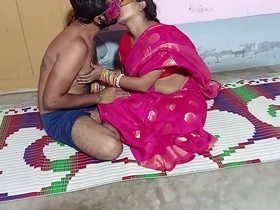पड़ोस की नई नवेली भाभी को पटाया और उल्टा करके चुदाई किया most porn sites