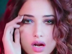 Tamanna Swing zara Gorgeous Deep Navel shakes punjabi sexy khullam khulla