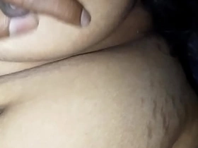 Indian wife tammu showing the horney pussy avant-garde pellicle indian viral xxx