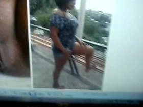 eu se masturbando e olhando as fotos da vizinha pelada old aunty desi xxx videos