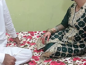 Dever ny Indian Desi Bhabhi ki Chod Chod k Chut Phar Di Clear Hindi Audio indian cute girl sex videos xnxx