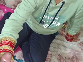Desi Village Girl Tight Pussy First time eon Virgin Desi Tight pussy sex, Desi GF first time eon coition dirty talk onlineindian porn videos