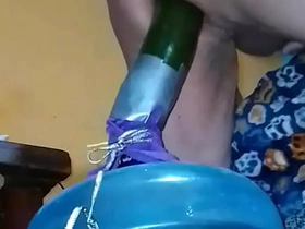 Mmm rico pepinoadentrode mi culo porn hentai comics