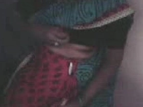 Indian Maid showing finances herself to cam 9th class girls xnxx
