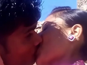 VID delhi girl first time xxx