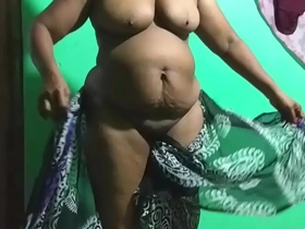 चुटकी ने अपने ही हाथ से अपनी चुदाई की kiss sex xxxxx