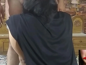 दोस्त की बहन जब स्कूल से आई&period;&period; xxx maov