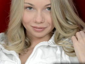Perfect orgasm for petite blonde hottie saex bf