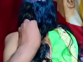 भाभी को घर पर अकेली देख कर saxey move