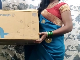 मैडम जी ने सामान मंगाया था तो थोड़ा ले हुवा तो मैडम को ममानने के लिए  अपना लंड दिया indian xxx sex videos kannada