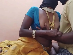 आंटी की रसीली चूत https://xnxx.com.se/video/xxxxxx-me-know