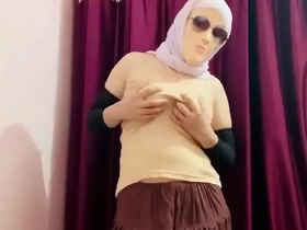 मस्त सिमरन भाभी की नंगी विडीओ लीक हुयी sweety28 xxx