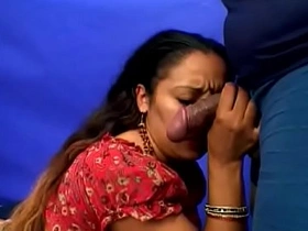Hindu woman Lashki enjoys getting their way mouth and perishable pussy bandeau banged by some American tourists sex xxx videos indian school