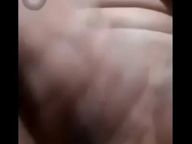 famous instagram influencer Girlfriend fingering on cam with boyfriend xxx video hd hot porn