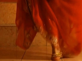 Bollywood Princess Have a Teasing Look xxx videos indian desi village