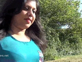 Indian dilettante bbw Kikis public flashing and outdoor voyeur masturbation with a sex videos in india xxx