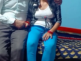 भाभी को कमरे में बिस्तर पर लिटा कर चोदा indian girl blowjb xxx videos movies