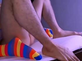 La estrecha conexi entre el estudiante y la madre de su amiga los llevaba a vivir experiencias en el apartamento. xxx chat ka