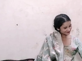 Hot Blowjob Making love With Skinny Indian Bhabhi sapna kumari viral porn videos