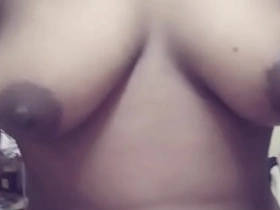 Sexy girl boobs old xxx porn videos