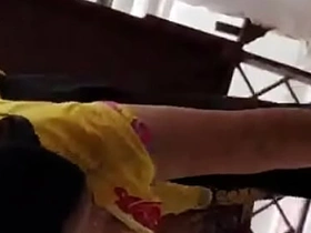 Hottest indian maid big soul cleavage mom vs daughter xnxx