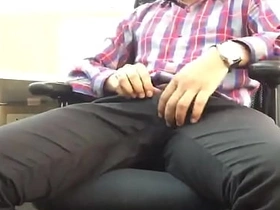 Indian guy mastrubating unclouded big dick in office. xxx pron free