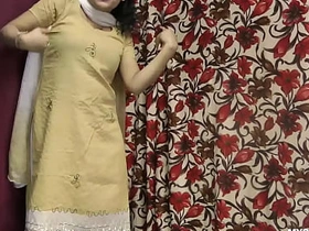 Rupali Indian Girl Give Shalwar Suit Stripping Skit telugu teacher and student porn videos