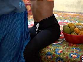 xxx mango buyer fuck mango selling dame hindi dirty talks INDIAN XXX REALITY xxx videos indian girls in school