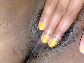 Indian sweeping moans loudly as she play with her gungy pussy free porn free