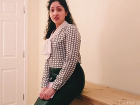 Newly betrothed young Indian secretary is manipulated apart from her hotshot to cheat on her husband - hindi bhabhi sex story X Jill