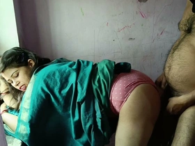 Are There No More Rooms in the Hotel? I Take a crack at to Share a Bed with My Stepmother.