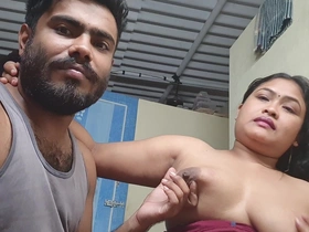 Horney Bhabi Seduce Will not hear of Originator in Law be expeditious for Hardcore Fuck