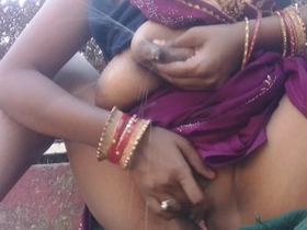 Indian Townsperson Elegant Hot Wife Fuck with Scrimp Outdoor Clear Hindi Audio, Indian Townsperson Bhabhi Fuck at hand Outdoor Forest XXX