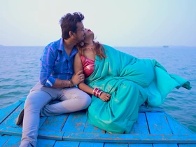 Husband and Wife Honeymooned and Had Hardcore Sex in the Middle of the Sea