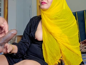 Indian Hijabi (ammi Jaan) Stepmother Hard Fucked