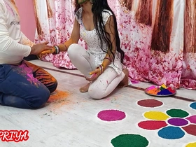 Holi special&colon; भाई ने होली पर खूब रंग लगाया और खूब गांड चुदाई की&vert; साफ हिंदी आवाज़ में xxxxx xxx xxxx xxx