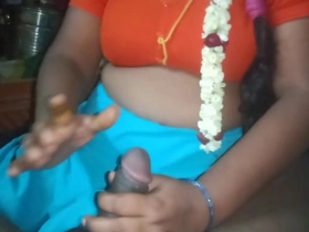 Tamil Bhabhi Very Hot Blowjob in Indian Homemade