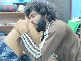 Pussy Kiss with Feet Lick Romance by Desi Couples
