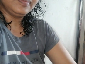 Neibor milf - dresses up to set forth home before husband's arrival