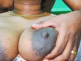 Indian Cheating Wife Kavita Has Fling relative to Kitchen