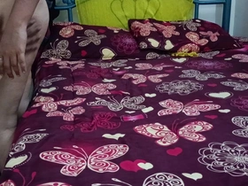 Desi Aunty Full Nude Sex with My Friend