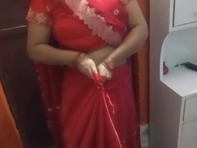 Beautiful Indian Bhabhi Having Romantic