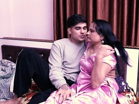 Doctor Patented Sex While Treating