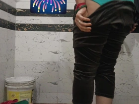 Priya Bhabi Sexy Mood